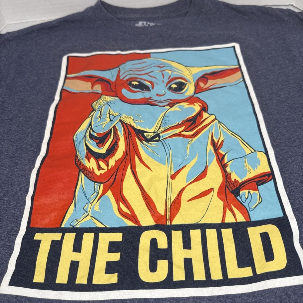 Mandalorian Baby Yoda TShirt The Child Star Wars Boys Graphic Xxl Women Small - Picture 2 of 14